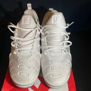 Nike Vapormax Plus Platinum White